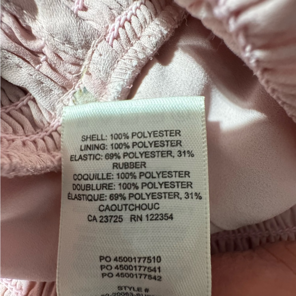 Wilfred Wistful Top Floral Smocked – Size Medium Romantic Flirty Feminine NWT - Picture 7 of 10